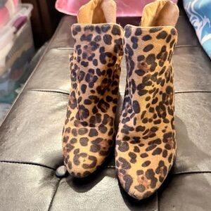 Stylish Leopard Print Ankle Booties